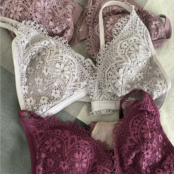 VS Bralette - Picture 4 of 5